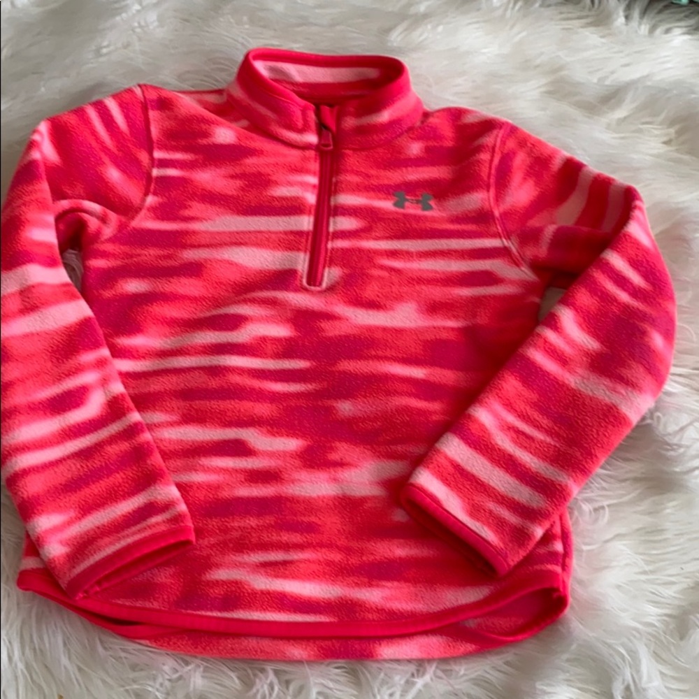 Under Armour Fleece top